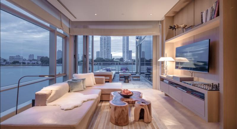 Four Seasons Private Residences Bangkok For Sale