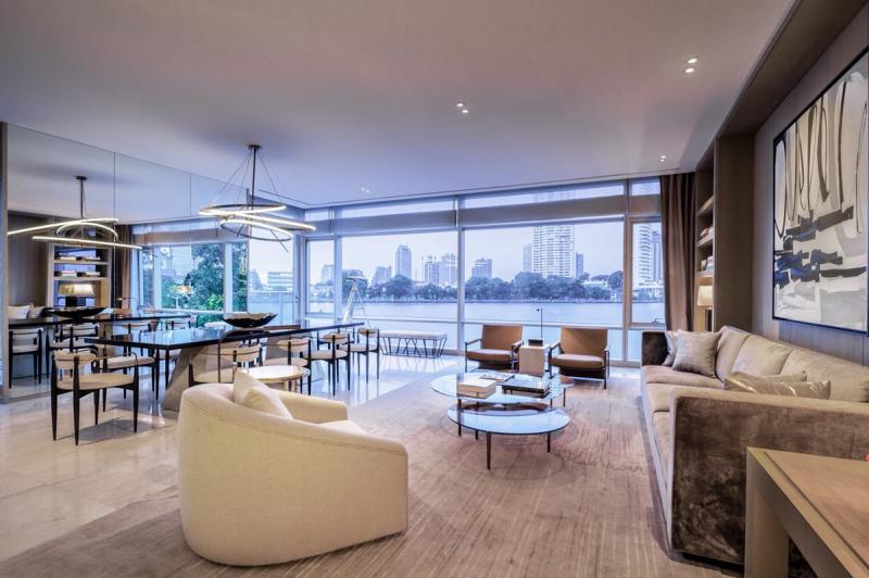 Four Seasons Private Residences Bangkok For Sale