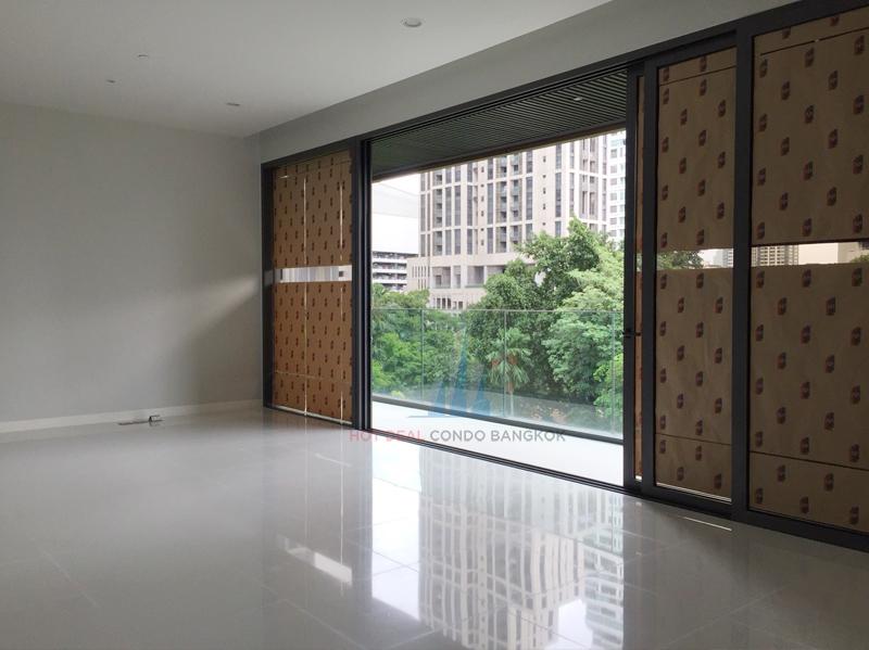 Vittorio Sukhumvit 39 For Sale