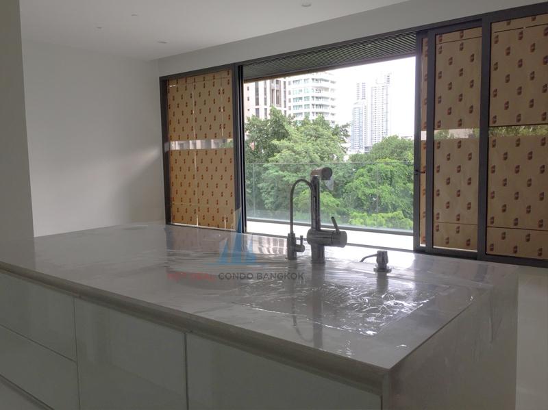 Vittorio Sukhumvit 39 For Sale