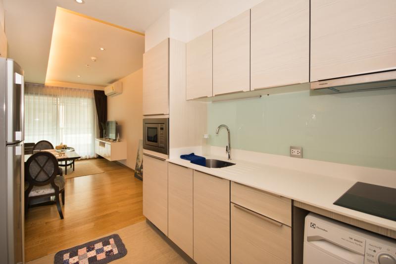 H Sukhumvit 43  For Sale