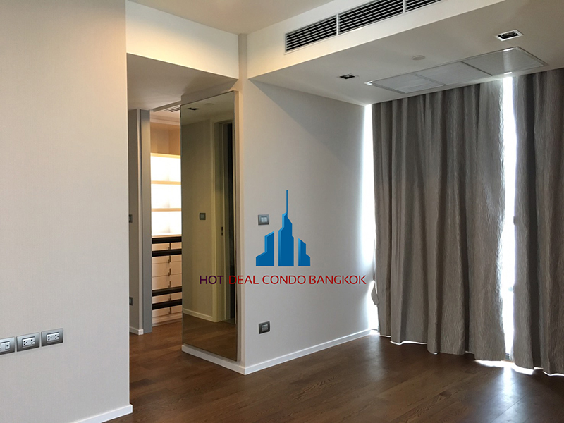 The Bangkok Sathorn For Sale